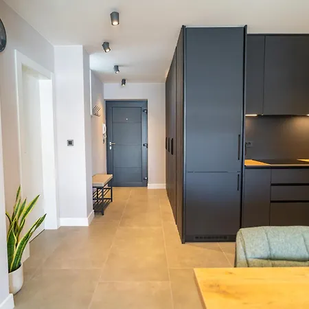 Pied-a-terre By Belmont Realty شقة زادار