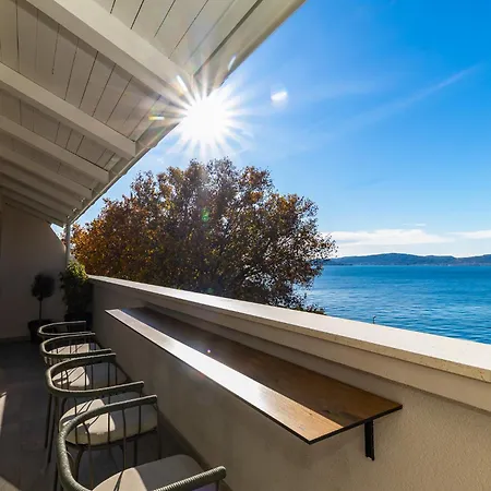 Pied-a-terre By Belmont Realty Apartman