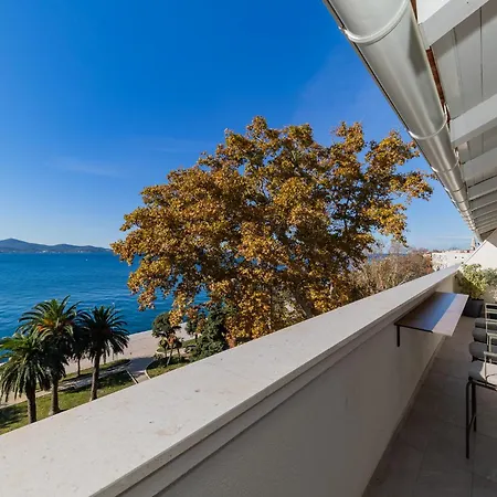 Pied-a-terre By Belmont Realty *