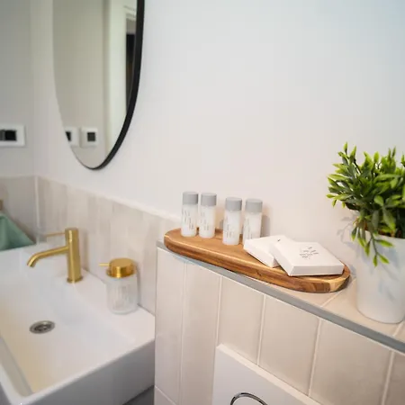 Pied-à-terre By Belmont Realty