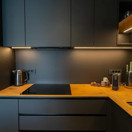 Pied-à-terre By Belmont Realty